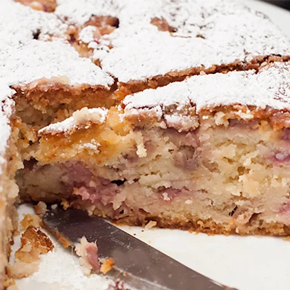 Rhubarb Cake