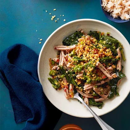 Purple Sprouting Broccoli with Spelt Pasta