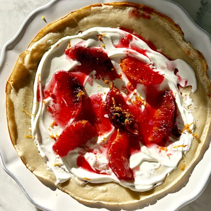 Dutch Baby with Bacon and Maple Syrup