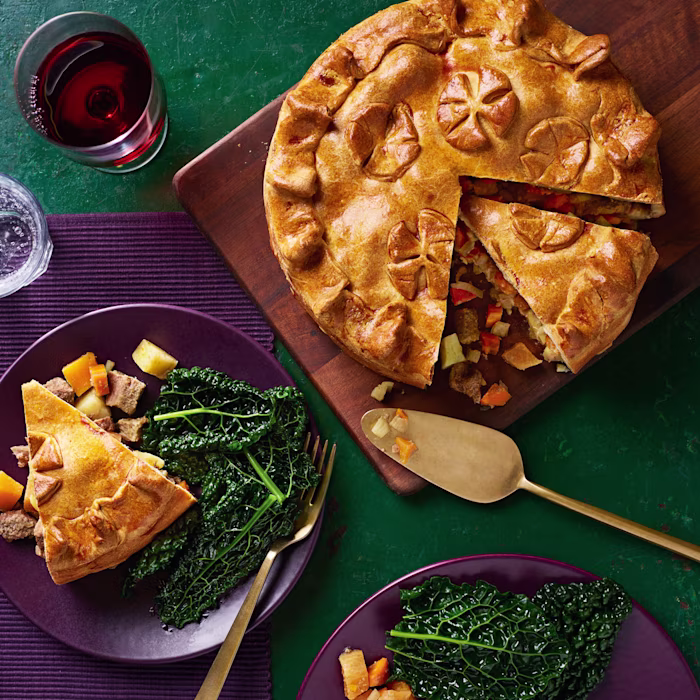 Zur Belish Meat and Root Vegetable Pie