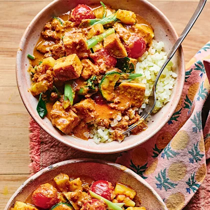 Tofu and Pineapple Satay Stir-fry