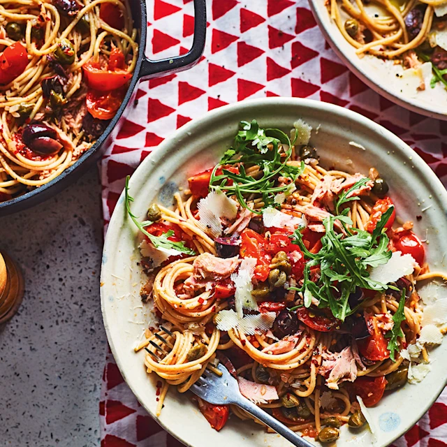 Med-Style Tuna Spaghetti