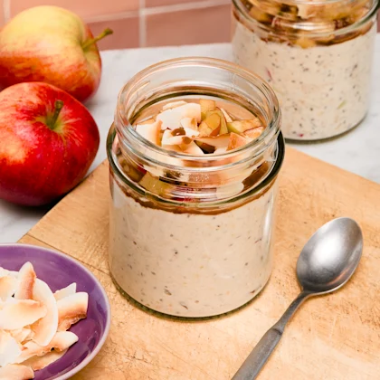 Apple Pie Overnight Oats