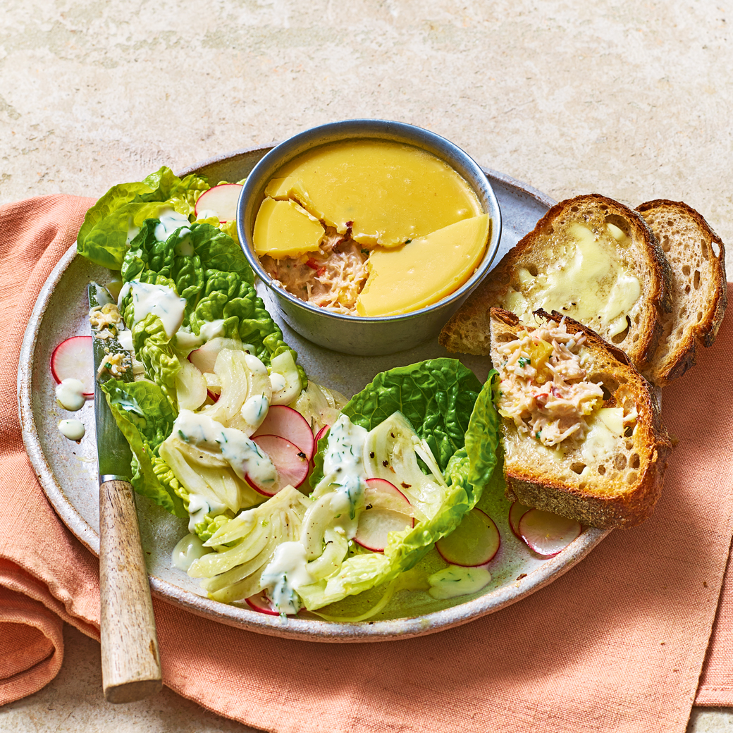 Potted Crab with Baby Gem, Fennel and Radish Salad