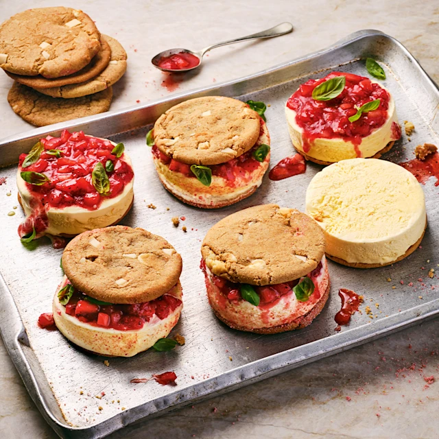 Strawberry Ice-Cream Sandwiches