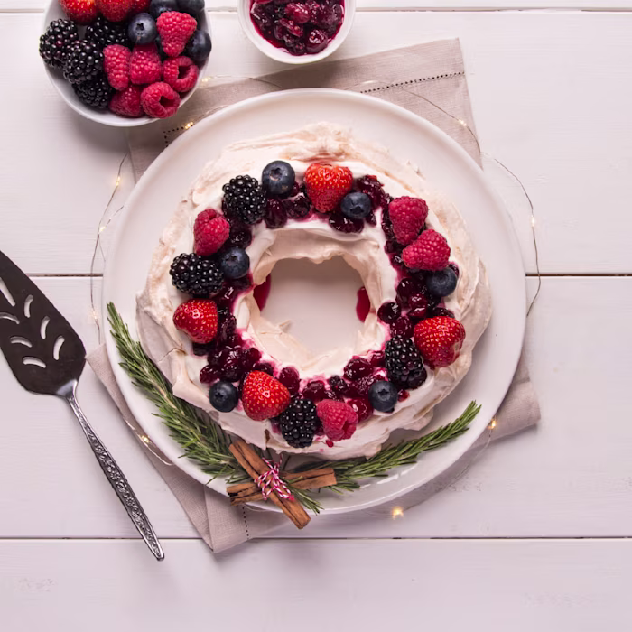 Berry Merry-ingue Wreath