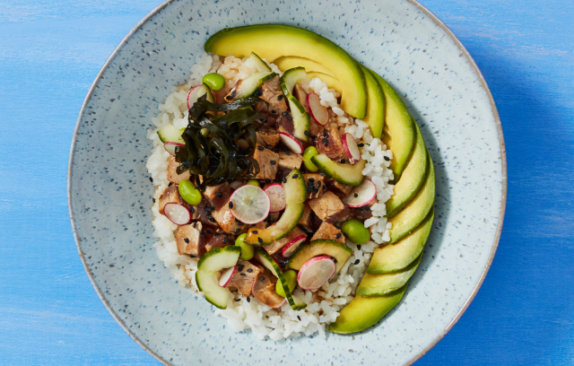 Tuna and sesame rice bowl