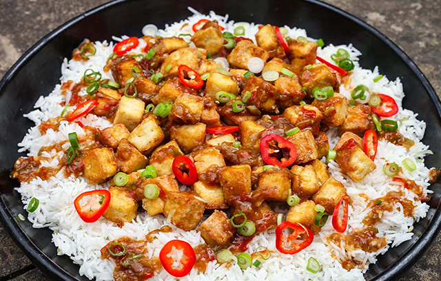 Crispy Sesame Tofoo with Sticky Sauce