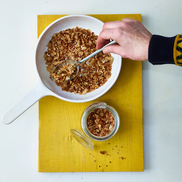 Breadcrumb ‘parmesan’