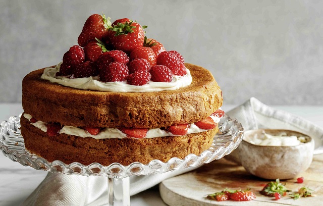 Billington’s Showstopping Honey Cake