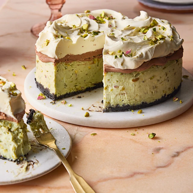 Baked Pistachio Cheesecake
