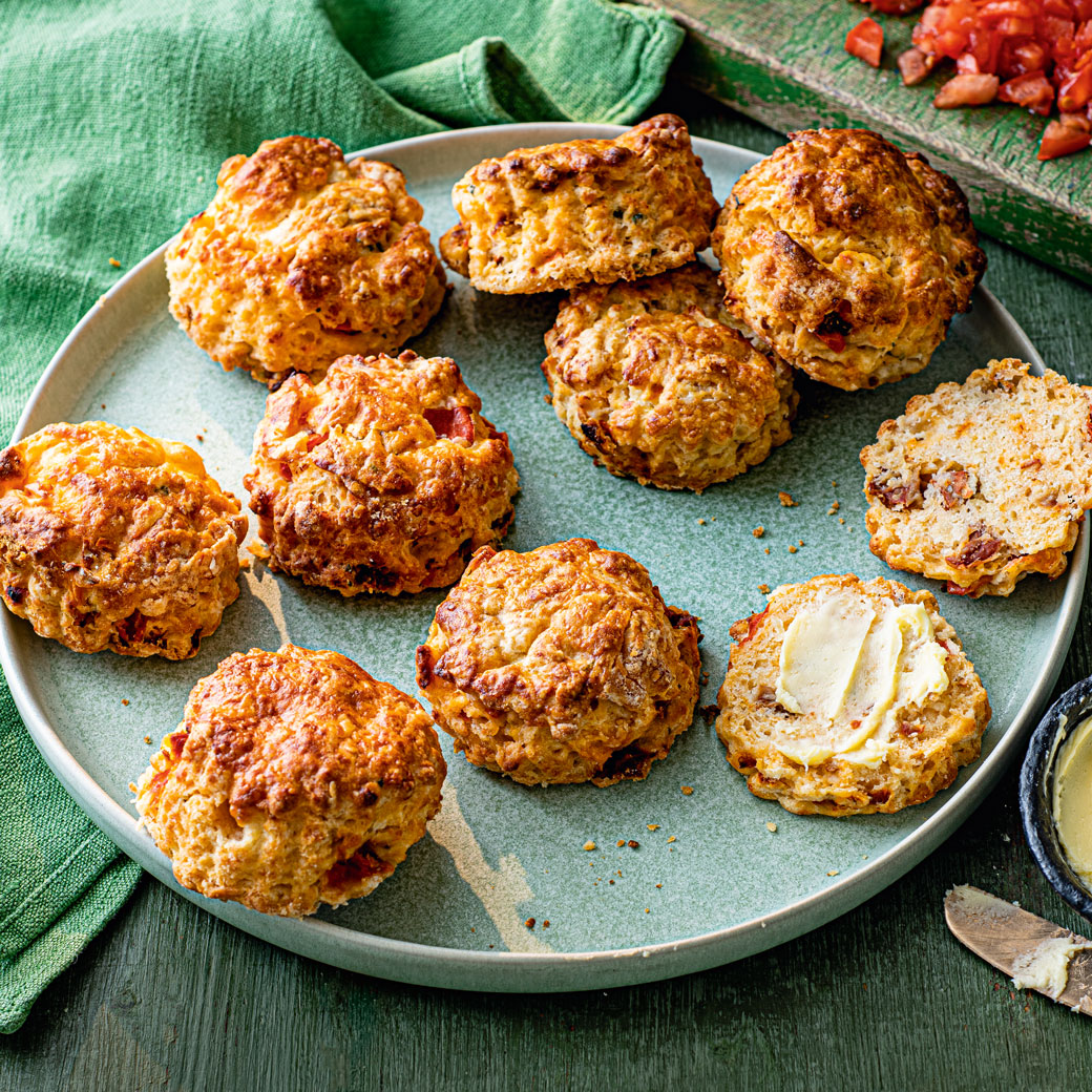 Cheesy Tomato Scones