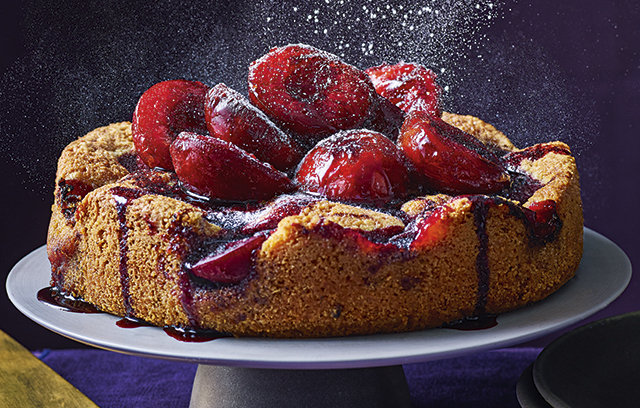 Mulled Wine Plum Cake