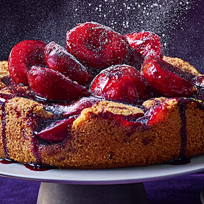 Mulled Wine Plum Cake