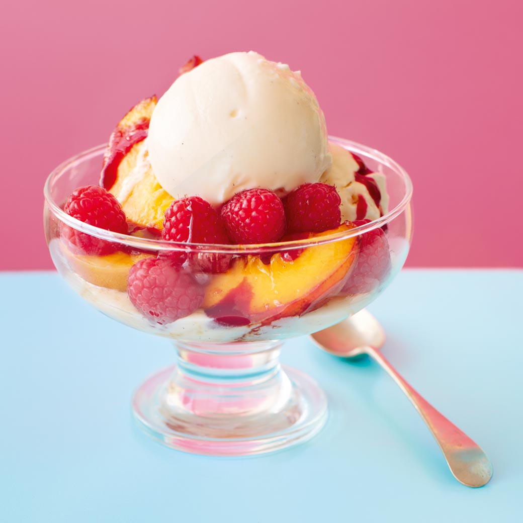 Easy Grilled Peach Melba