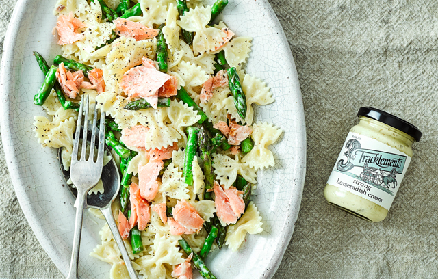 Hot Smoked Salmon with Asparagus and Strong Horseradish Cream
