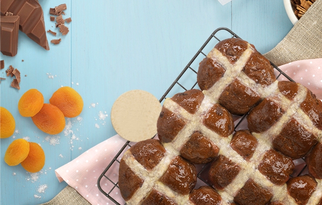 Spiced Chocolate and Orange Hot Cross Buns
