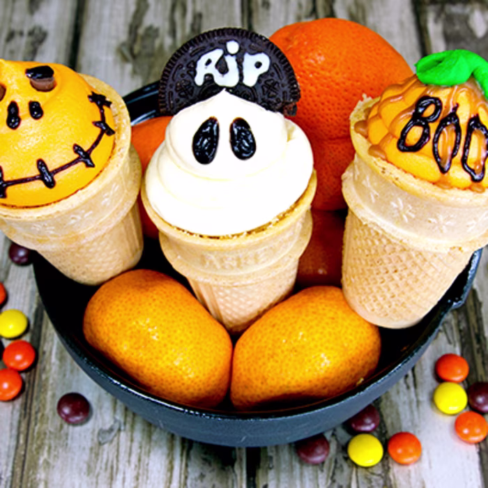 Halloween Ice Cream Cone Cupcakes