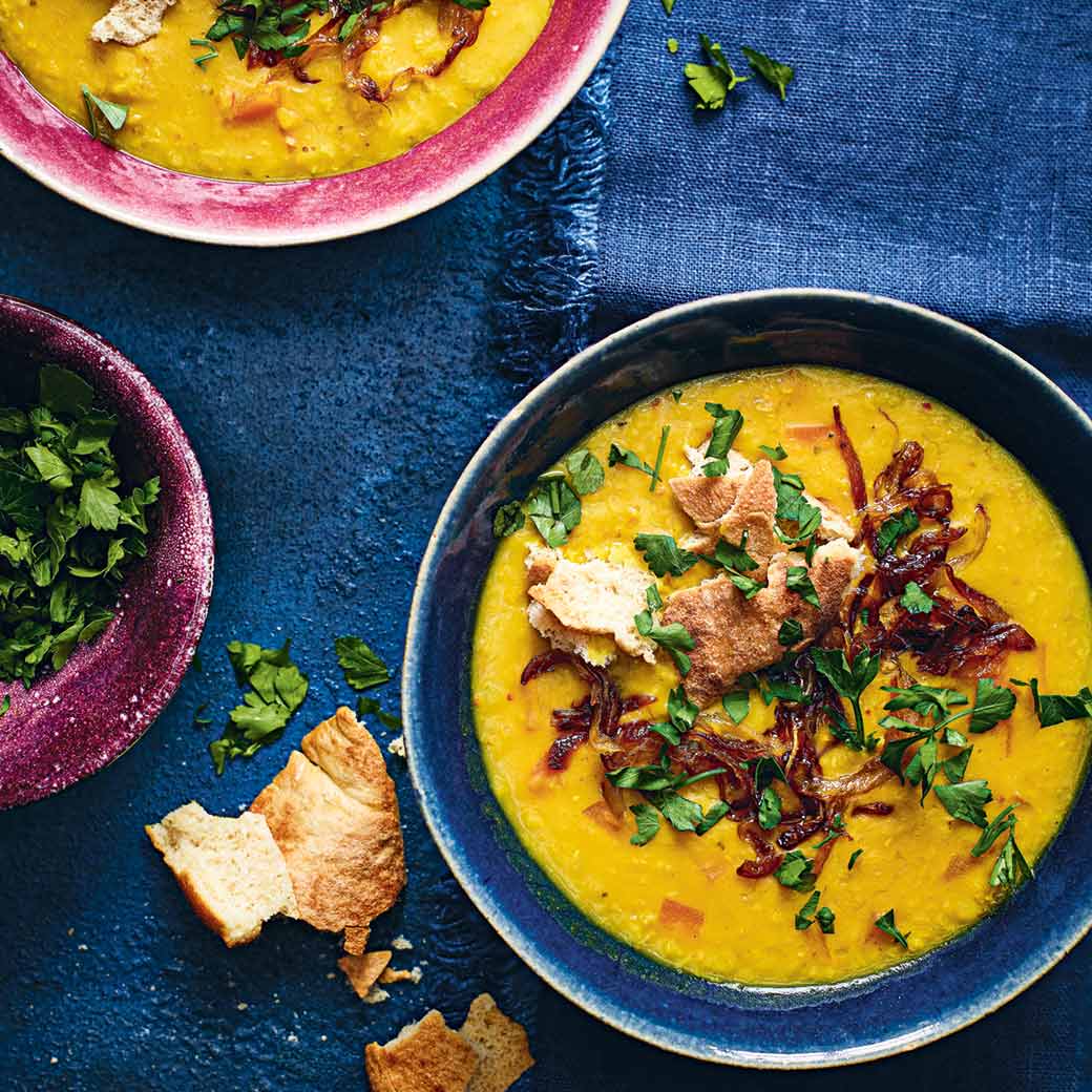 Lemony Lentil, Turmeric and Oat Soup