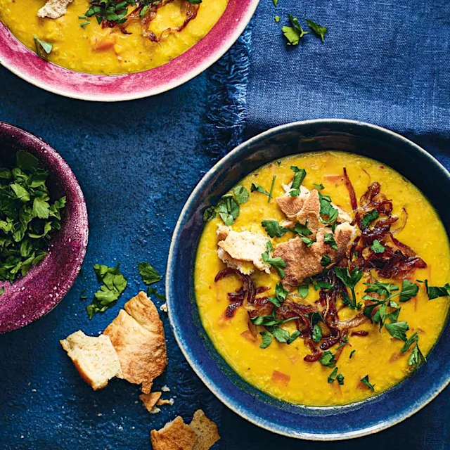 Lemony Lentil, Turmeric and Oat Soup