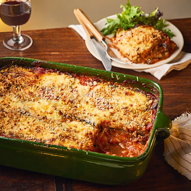 Lisa Faulkner's Aubergine Parmigiana