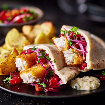 Quick and Easy Fish Finger Gyros Pittas