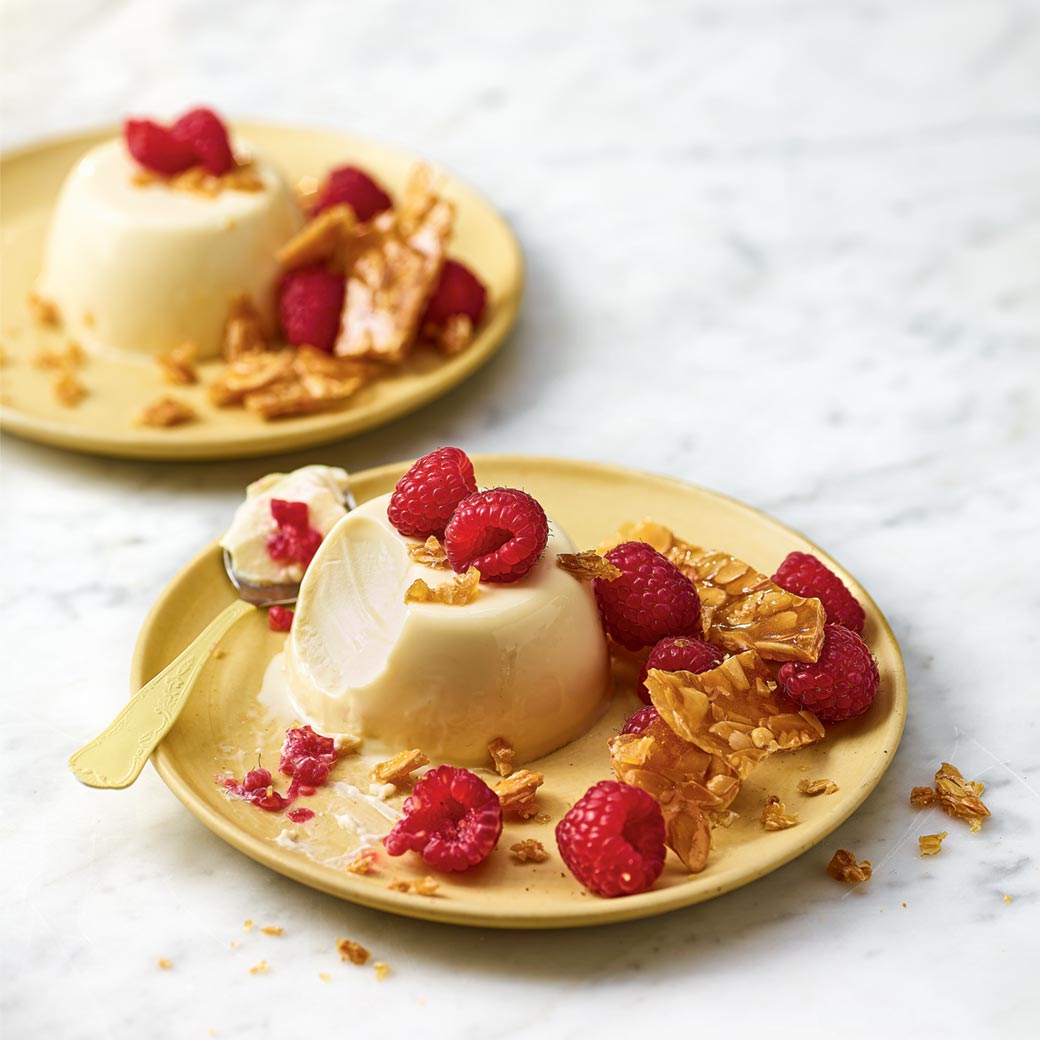 Honey and Roasted Almond Panna Cotta