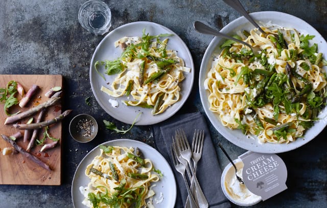 Creamy asparagus tagliatelle