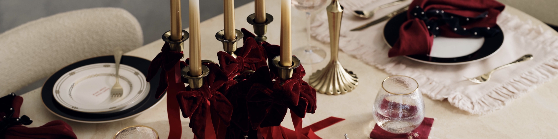 M&S Cookware & Dining