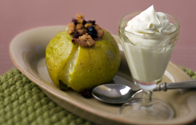 Baked Amaretti Apples