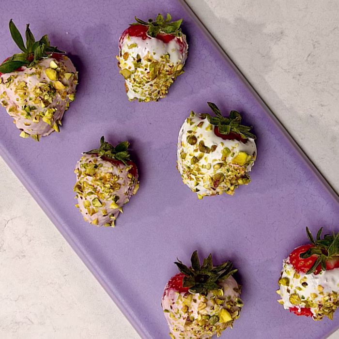 Fro-yo Strawberries