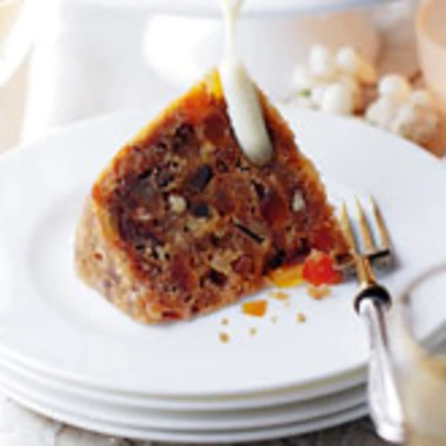 Christmas Pudding with Tropical Fruit and Rum