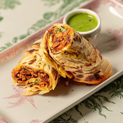 Chicken Tikka Naan Roll