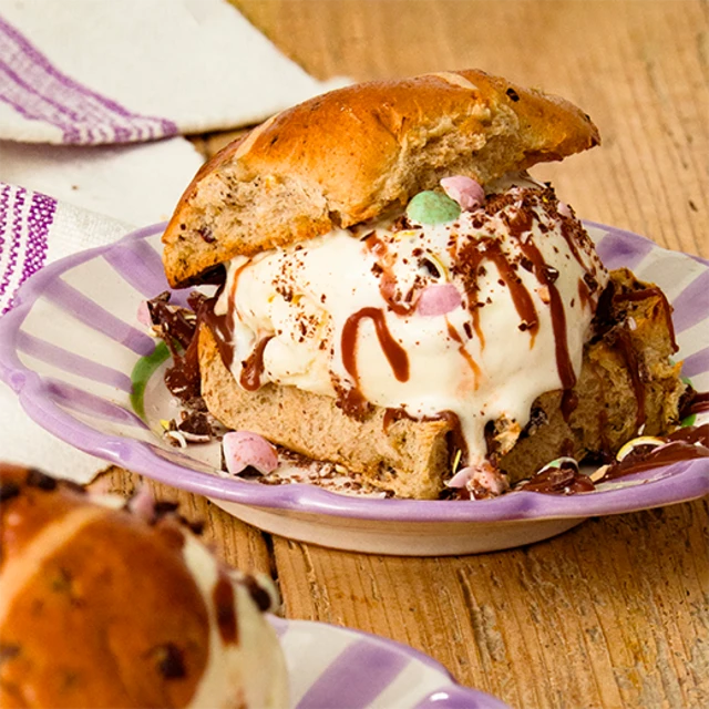 Hot Cross Bun Ice Cream Sandwich