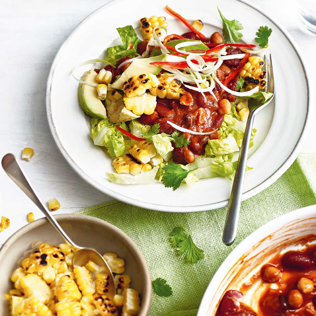 Chilli Beans with all the Trimmings