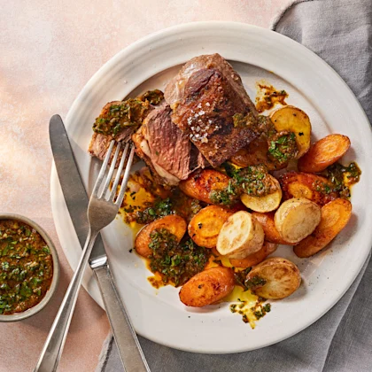 MasalaLambTraybakewithCarrotsandBabyPotatoes,ocadolife,ocadoliferecipe,traybake,midweekmeal