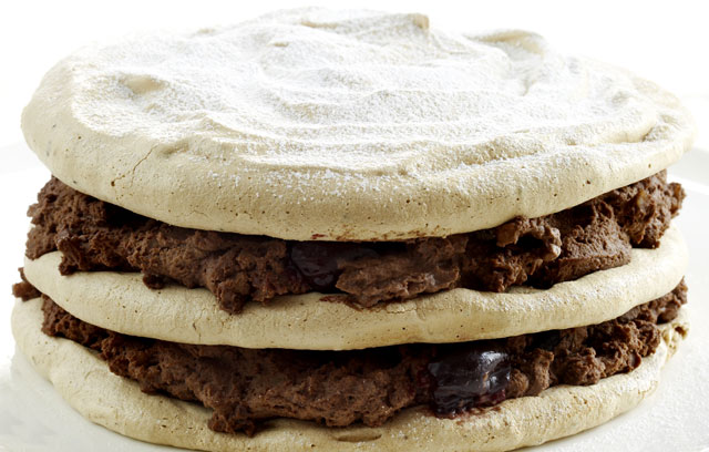 Meringue and Rum Layer Cake