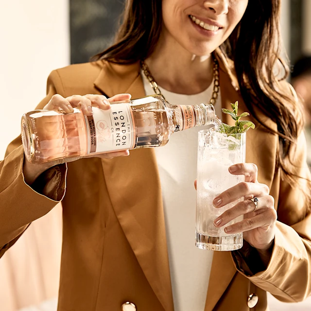 White Peach and Jasmine Mojito