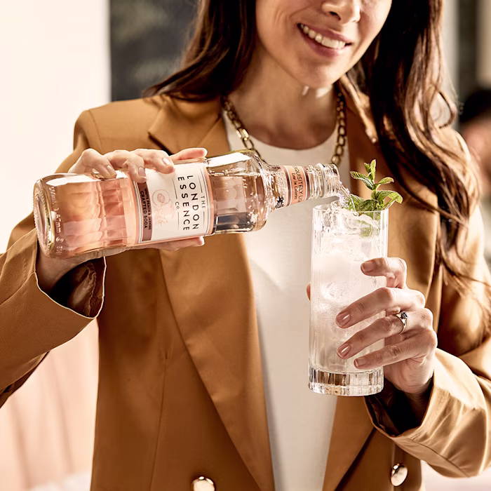 White Peach and Jasmine Mojito
