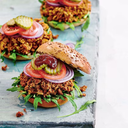 Vegan ‘Pulled Pork’ Style Burger