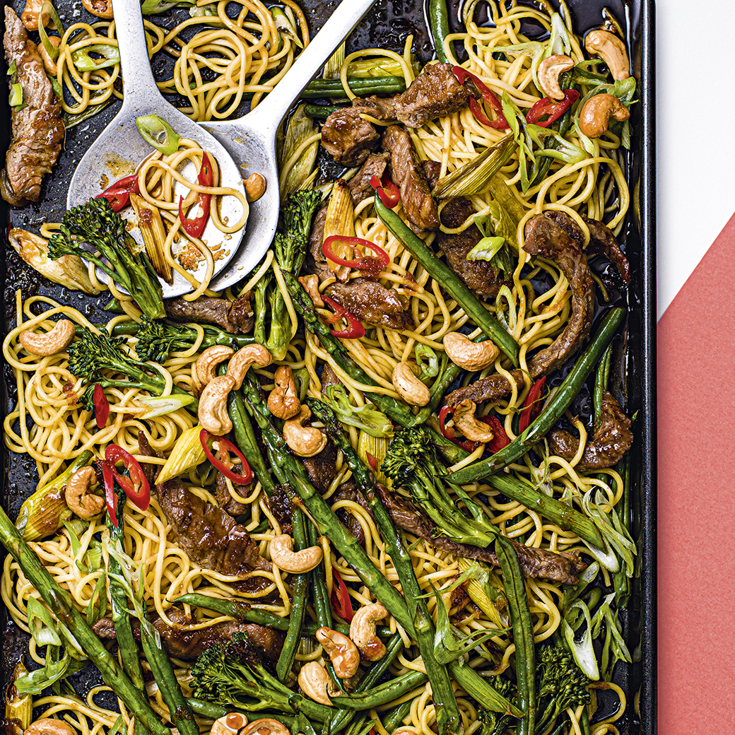 Steak and Veg Noodle Traybake