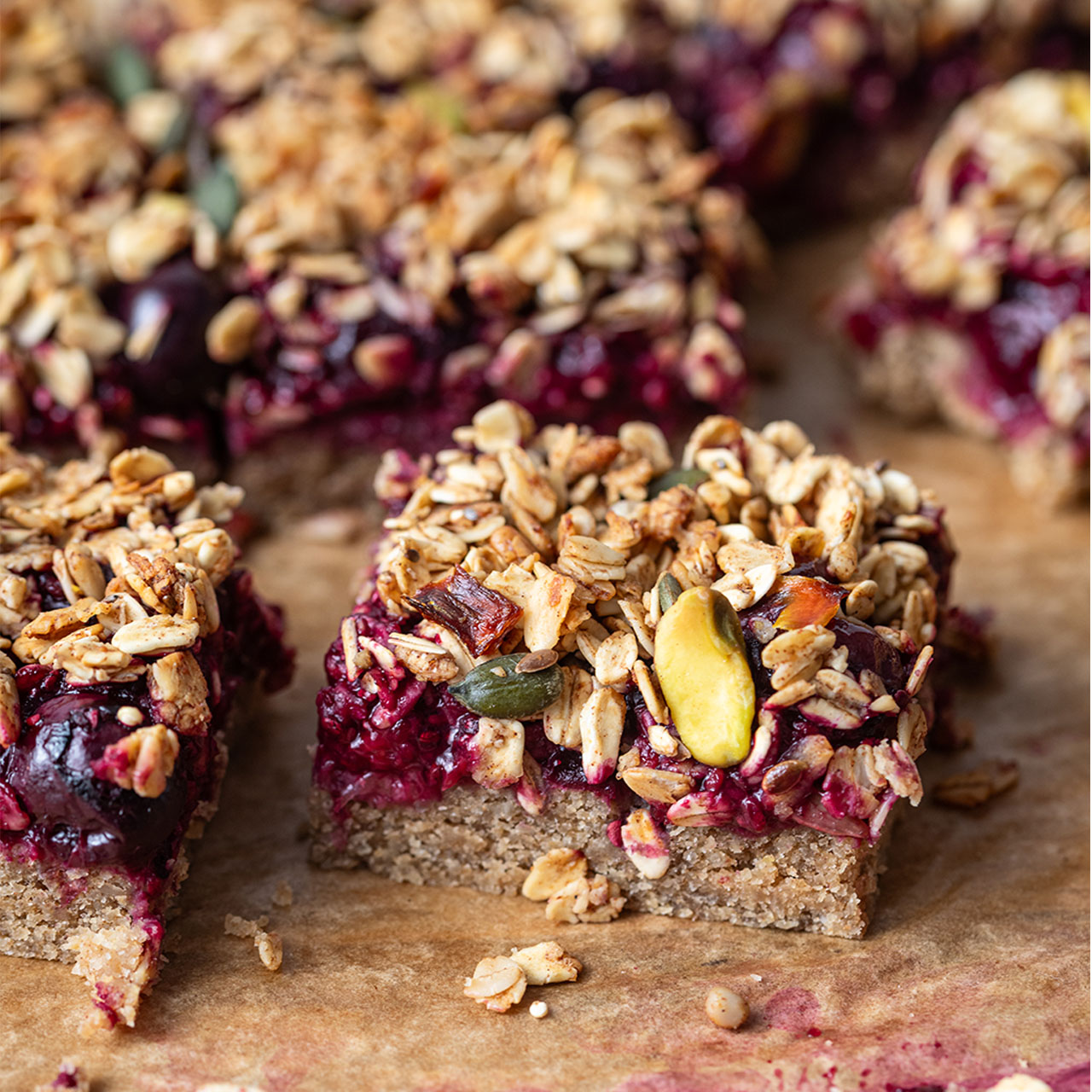 Healthier Berry and Pistachio Crumble Bars