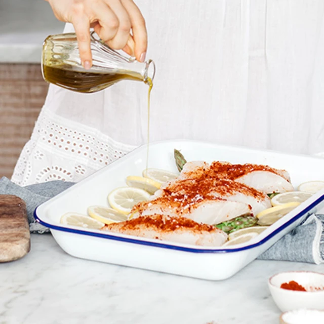 Madeleine Shaw's Tray Roasted Cod with Olives, Smoked Paprika & Asparagus