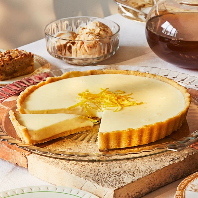 Lemon and Elderflower Shortbread Tart