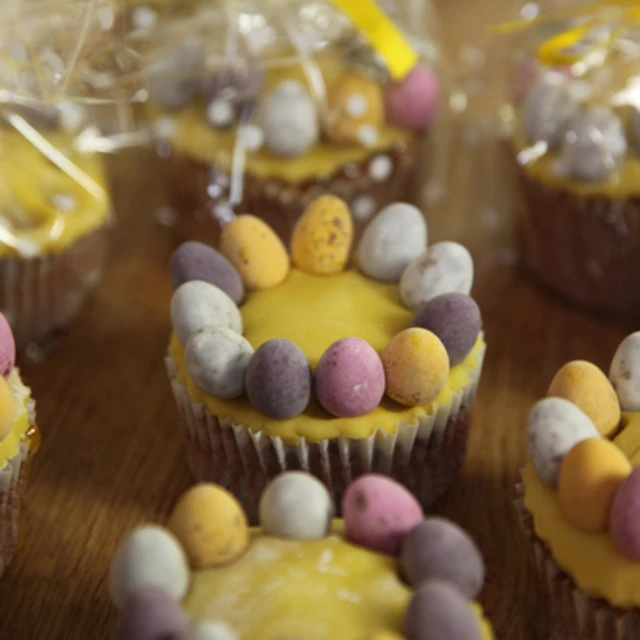 Simnel Cupcakes