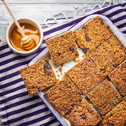 Apple and Cinnamon Flapjacks