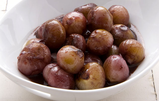 Glazed Shallots with Red Wine