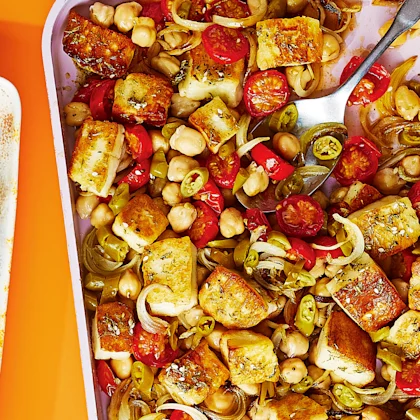 Za’atar Spiced Halloumi and Chickpea Traybake
