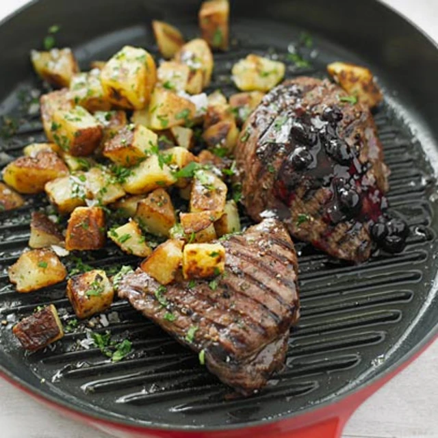 Slow-braised Venison with Blackcurrant and Thyme