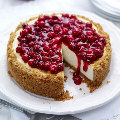 Cheesecake with BerryWorld Cranberry Glaze